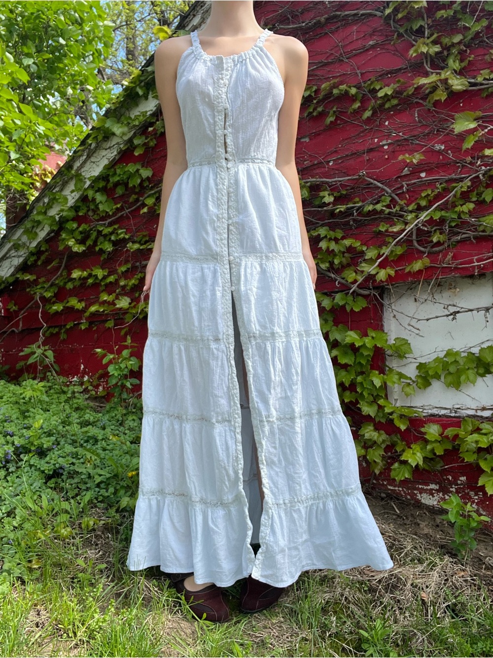 Vintage White Tiered Midi Dress with Front Slit